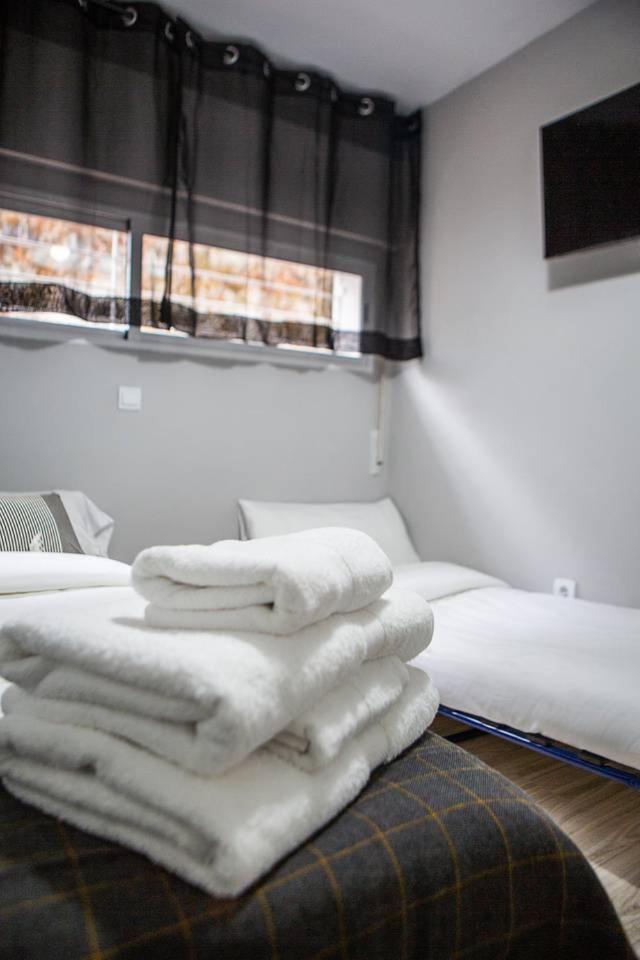 Lovely 3 Bedroom Apartment Next To Fuencarral Madrid Exterior foto